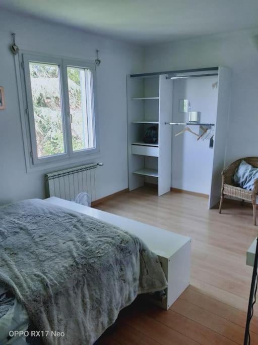 Appartement Au Coeur Du Village De Callian Bagian luar foto